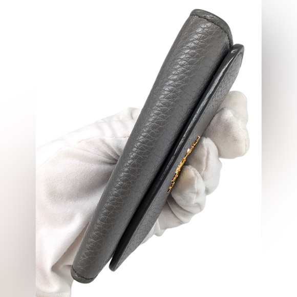 Prada Leather Six Key Holder - Picture 6 of 10